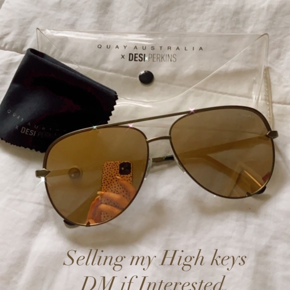 Quay x DESI PERKINS Sunglasses